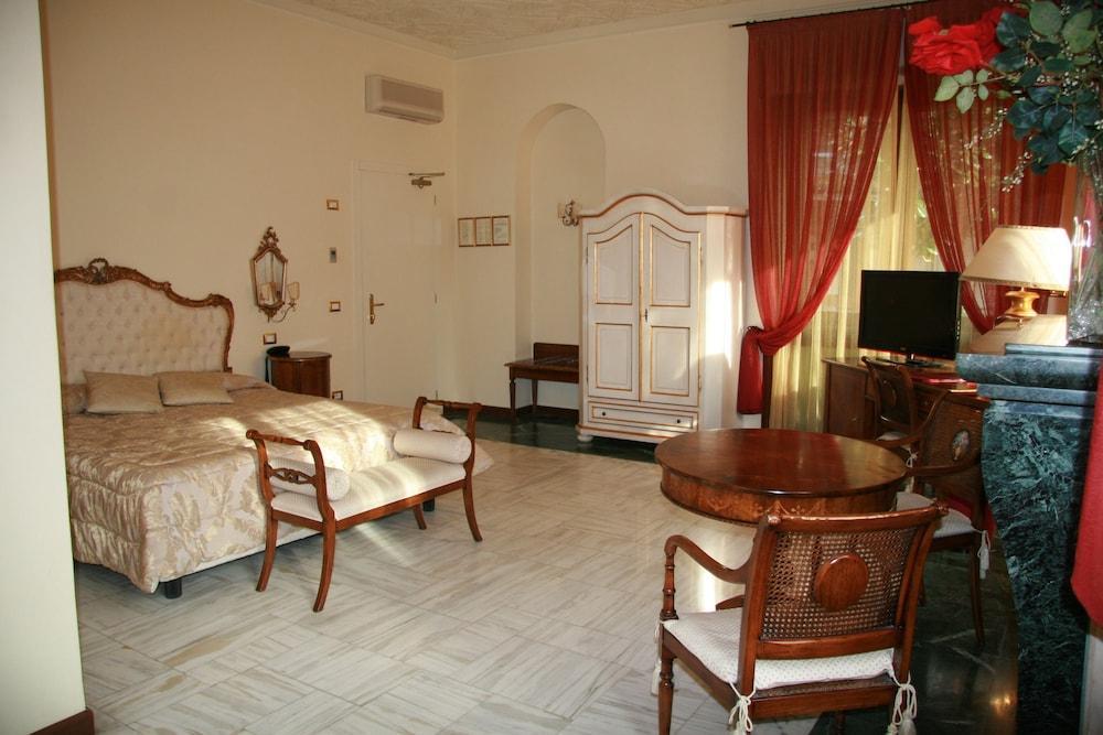 Hotel Alessandro Della Spina Pisa Exterior photo