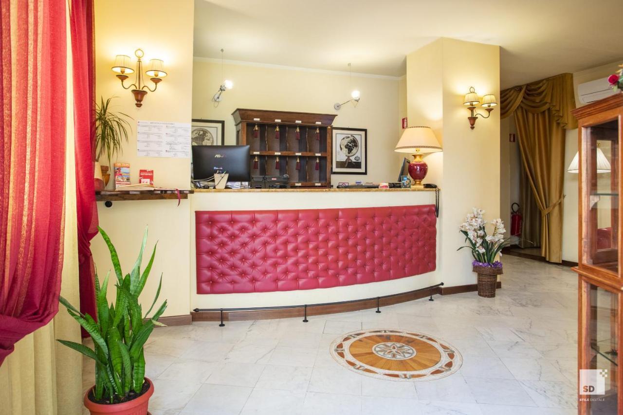 Hotel Alessandro Della Spina Pisa Exterior photo