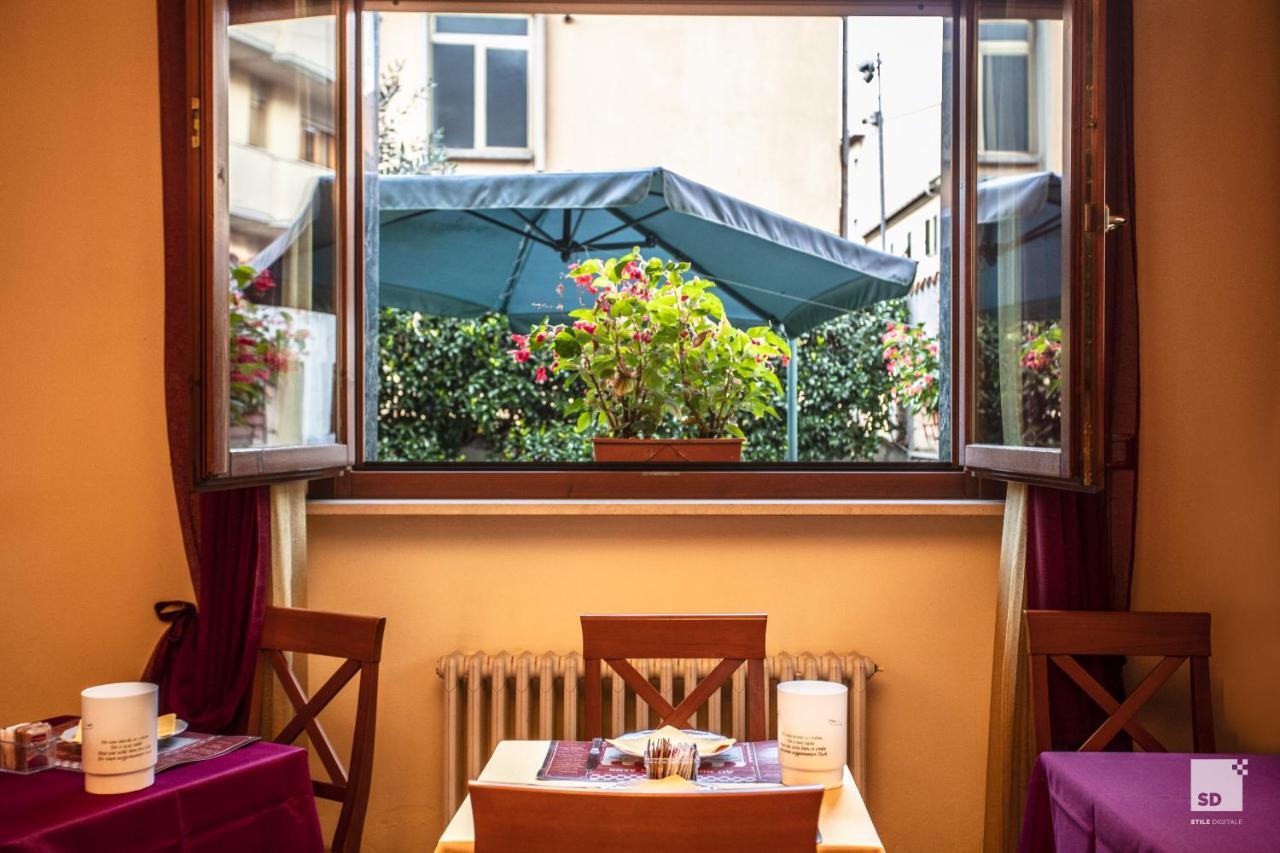 Hotel Alessandro Della Spina Pisa Exterior photo