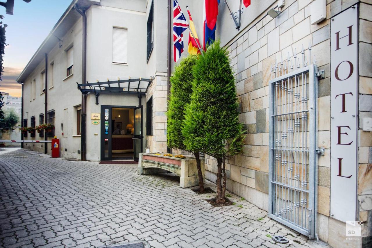 Hotel Alessandro Della Spina Pisa Exterior photo