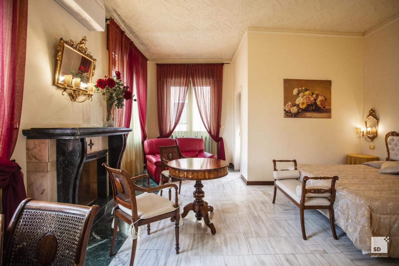 Hotel Alessandro Della Spina Pisa Exterior photo