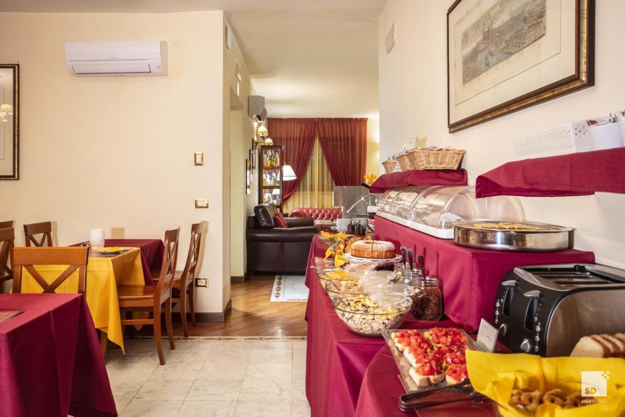 Hotel Alessandro Della Spina Pisa Exterior photo